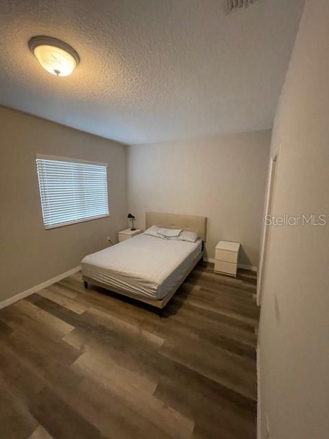 Image 20 of 21 For 2937 Econ Landing Boulevard
