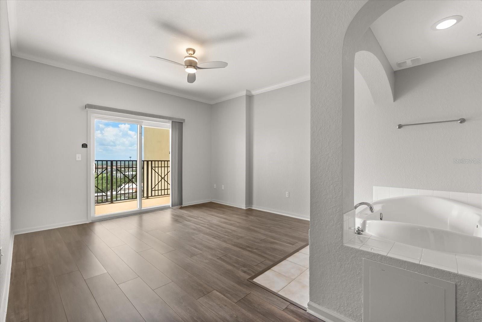 Image 16 of 89 For 8101 Resort Village Drive 31503