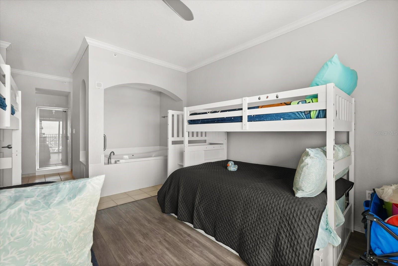 Image 31 of 89 For 8101 Resort Village Drive 31503