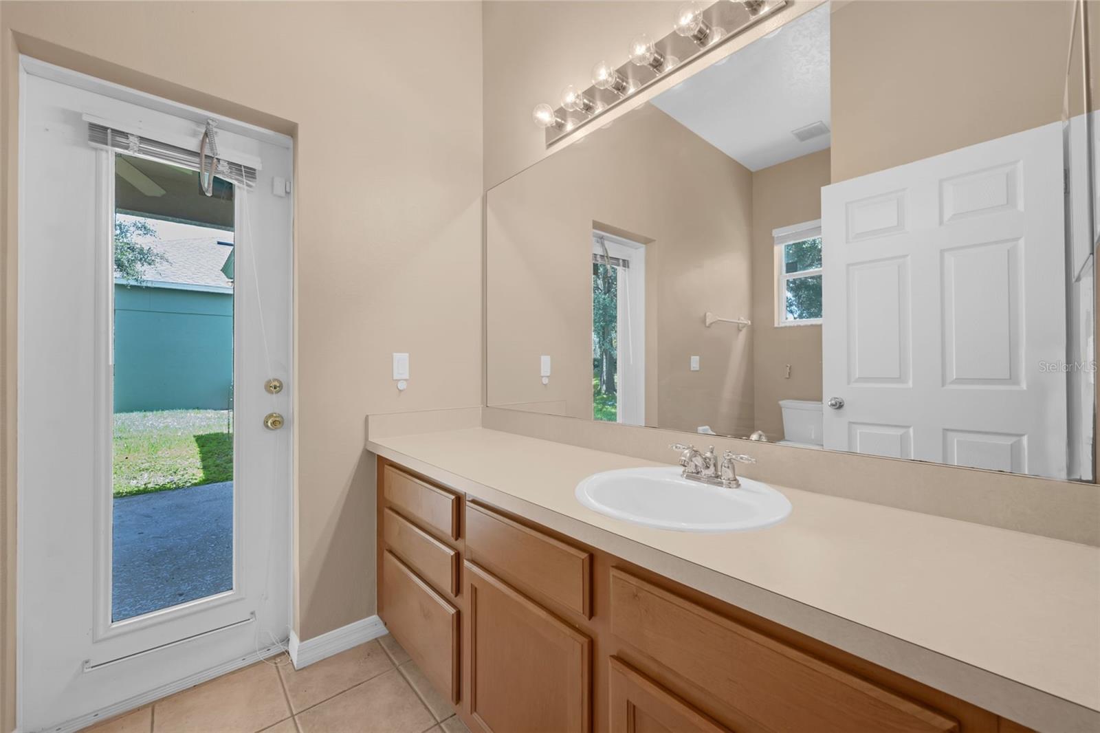 Image 31 of 35 For 9650 Bay Pine Lane
