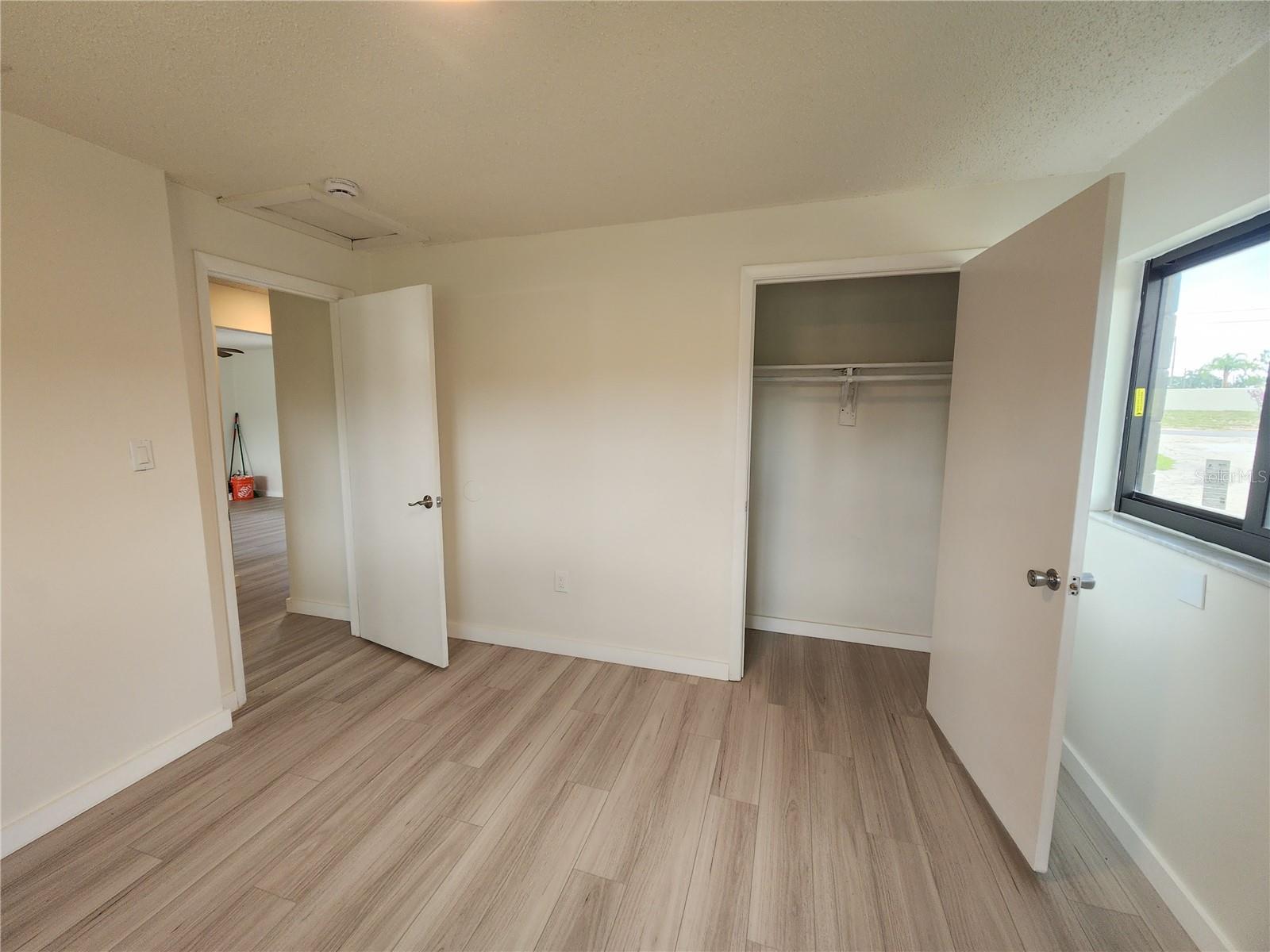 Image 11 of 14 For 1234 Triangle Drive 5