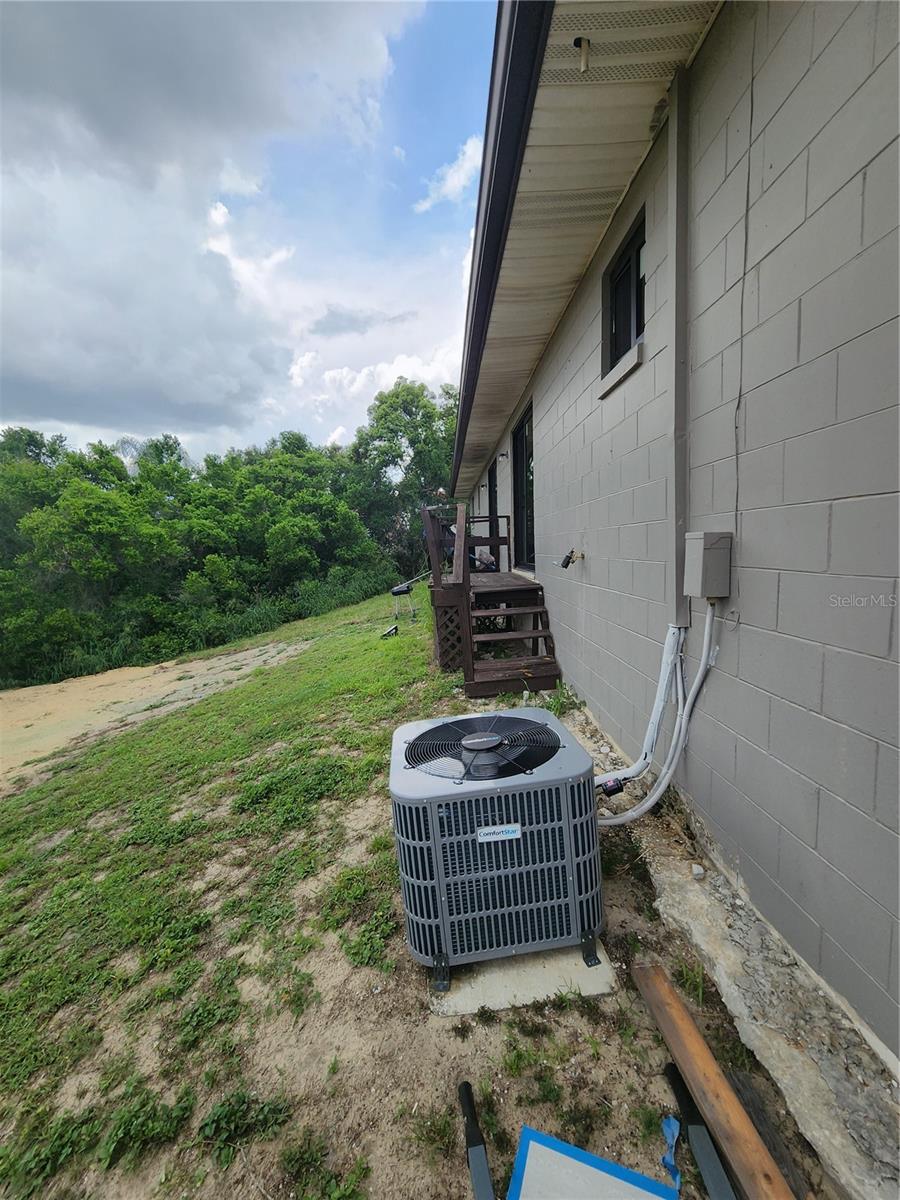 Image 14 of 14 For 1234 Triangle Drive 5