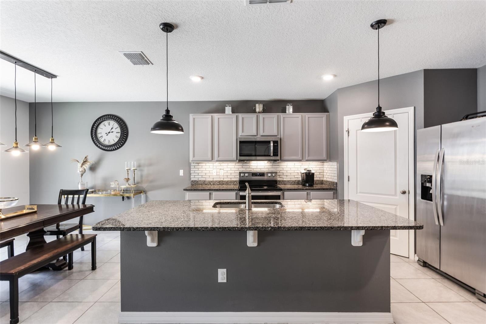 Image 10 of 43 For 3759 Crimson Clover Drive