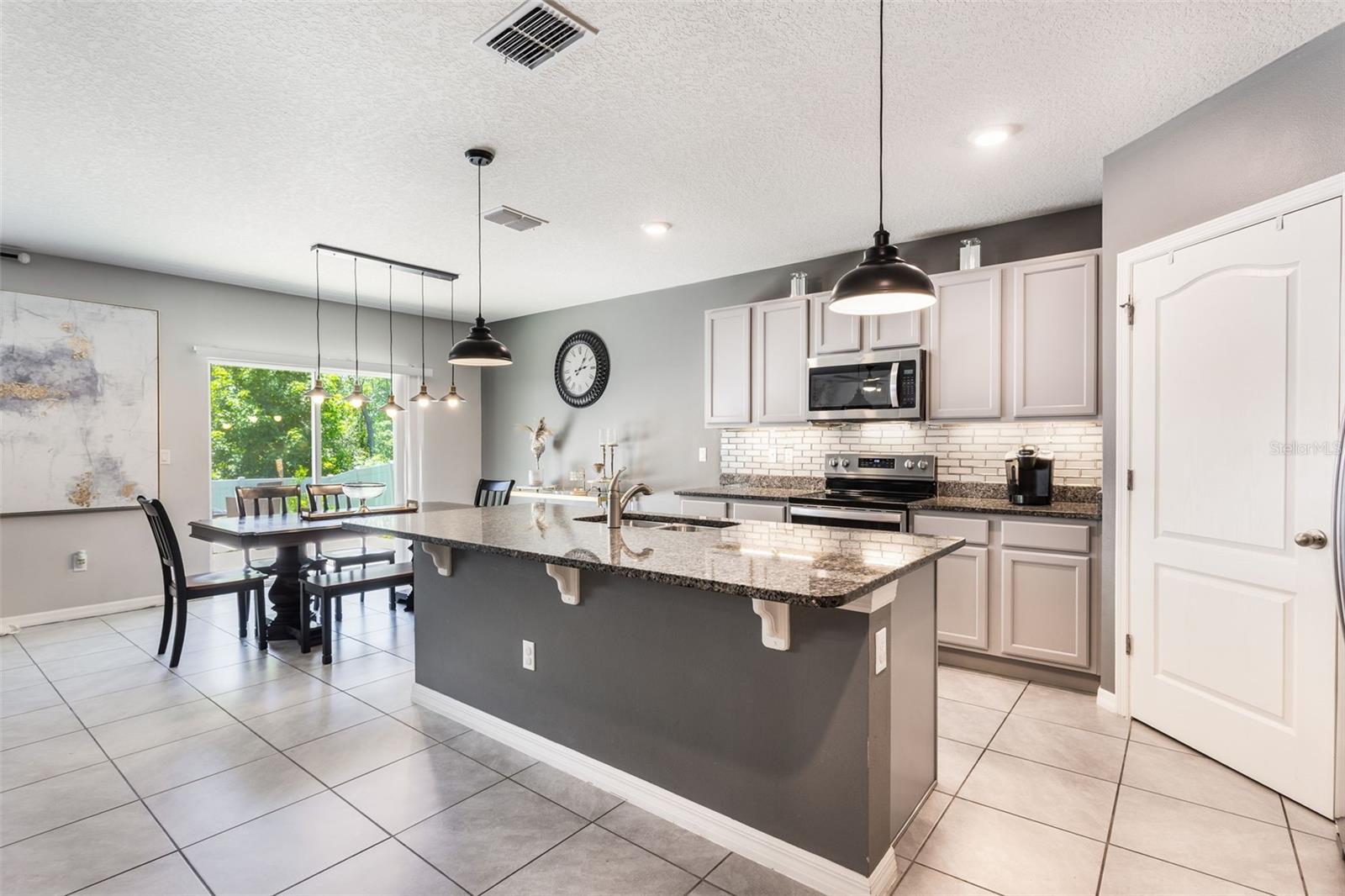 Image 8 of 43 For 3759 Crimson Clover Drive