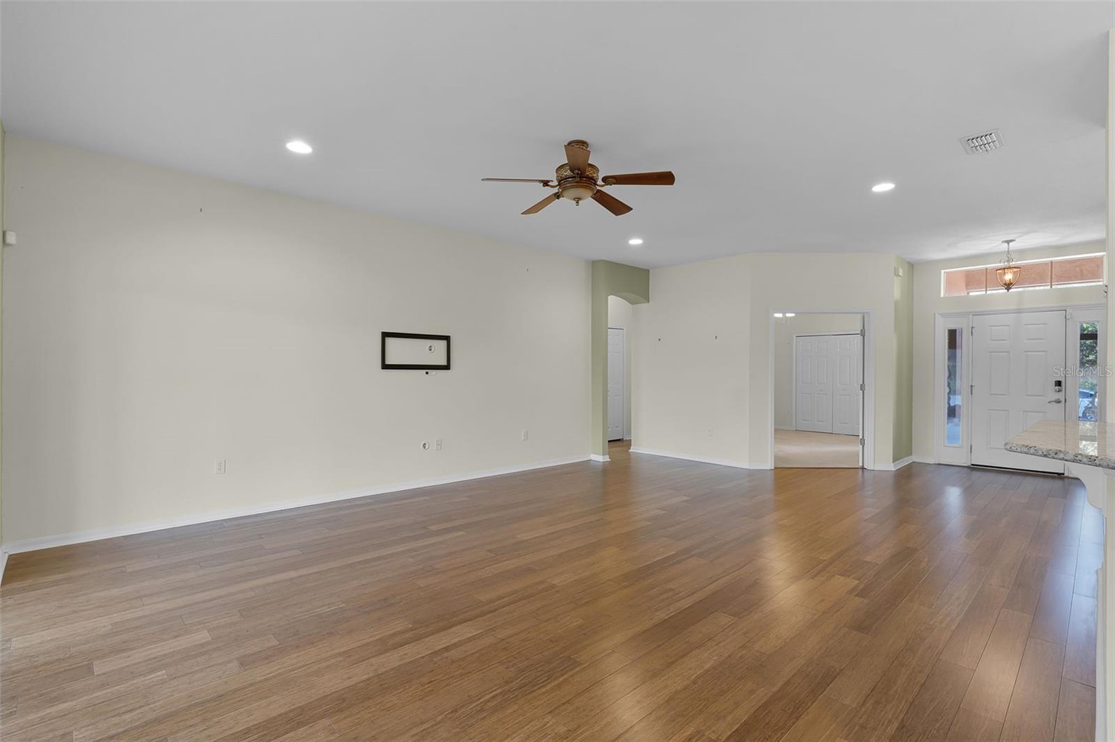 Image 13 of 83 For 3533 Somerset Circle