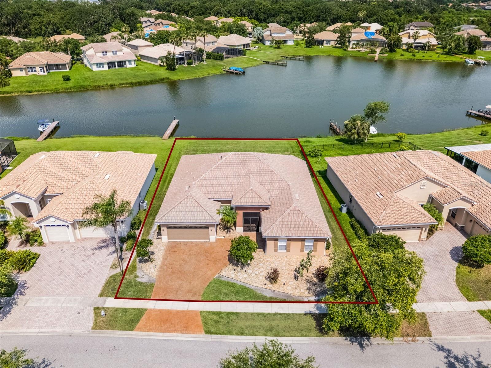 Image 37 of 83 For 3533 Somerset Circle