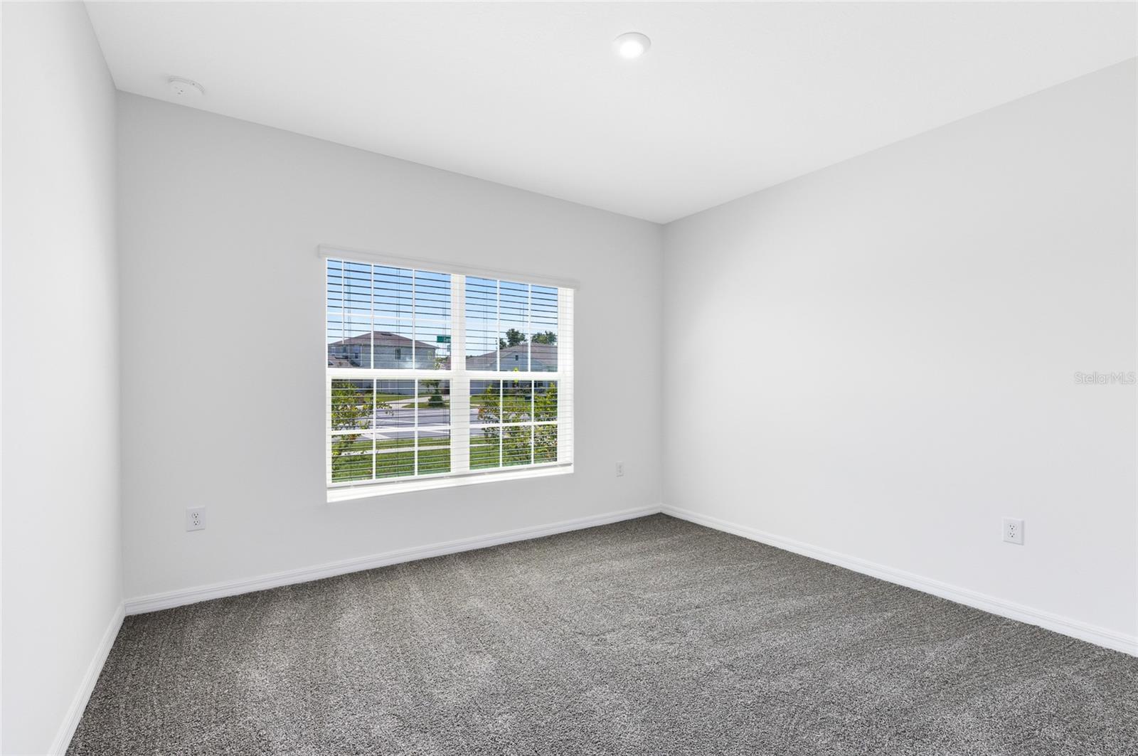 Image 15 of 28 For 200 Garnet Avenue