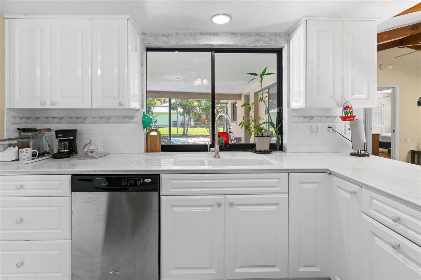 Image 14 of 58 For 2113 Lochmoor Circle