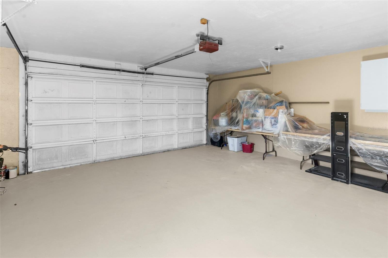 Image 44 of 58 For 2113 Lochmoor Circle