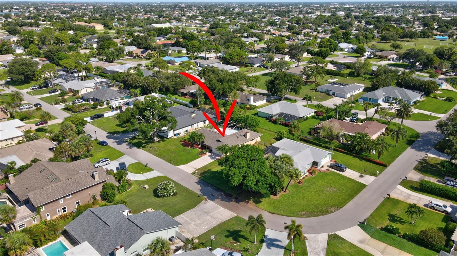 Image 54 of 58 For 2113 Lochmoor Circle