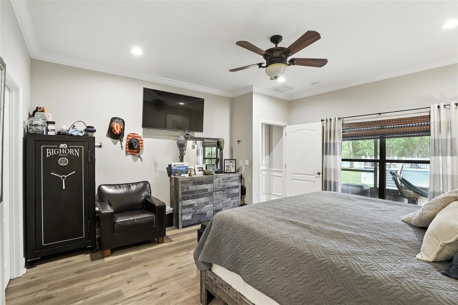 Image 17 of 42 For 6346 Dallas Boulevard