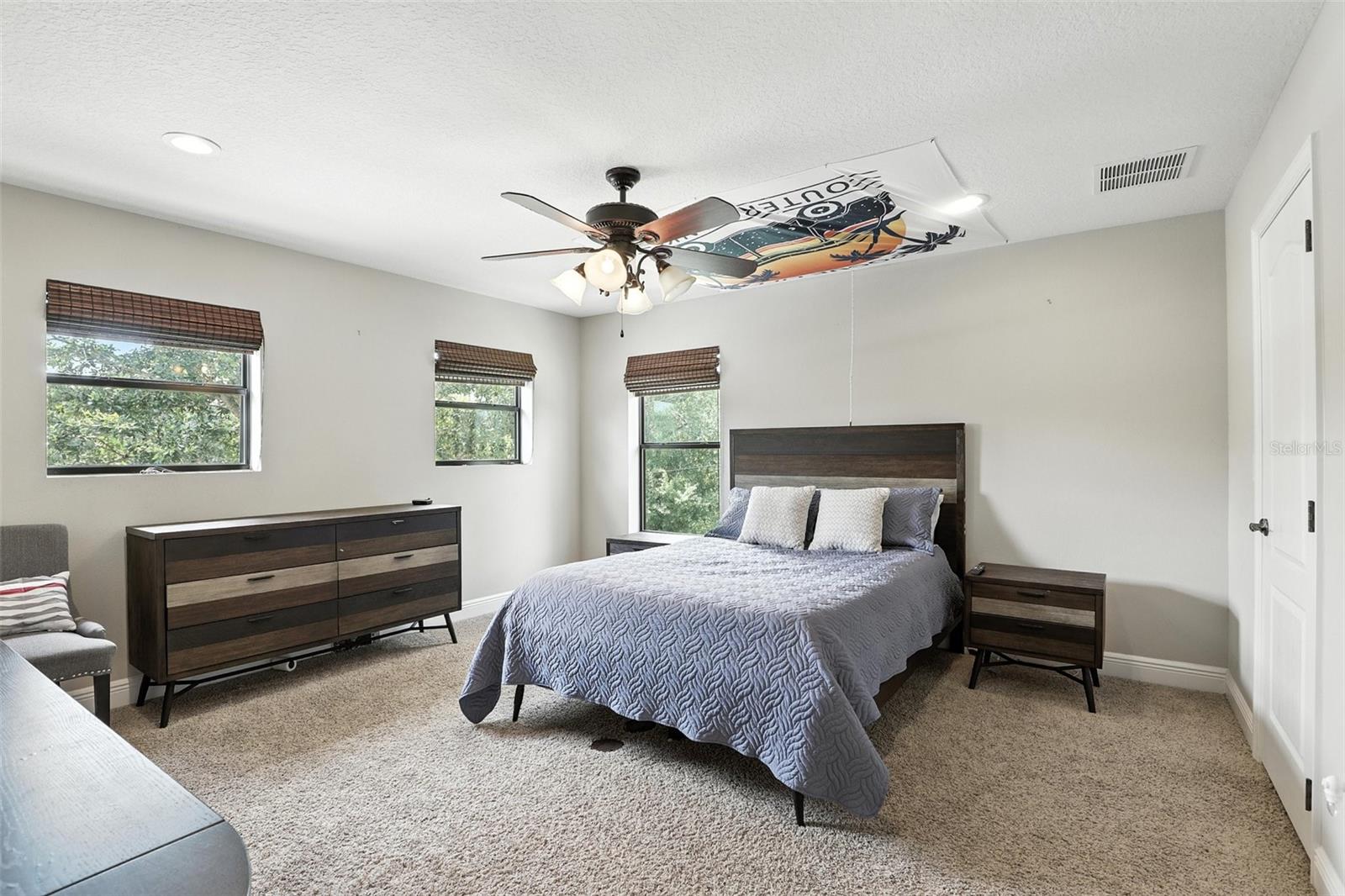 Image 23 of 42 For 6346 Dallas Boulevard