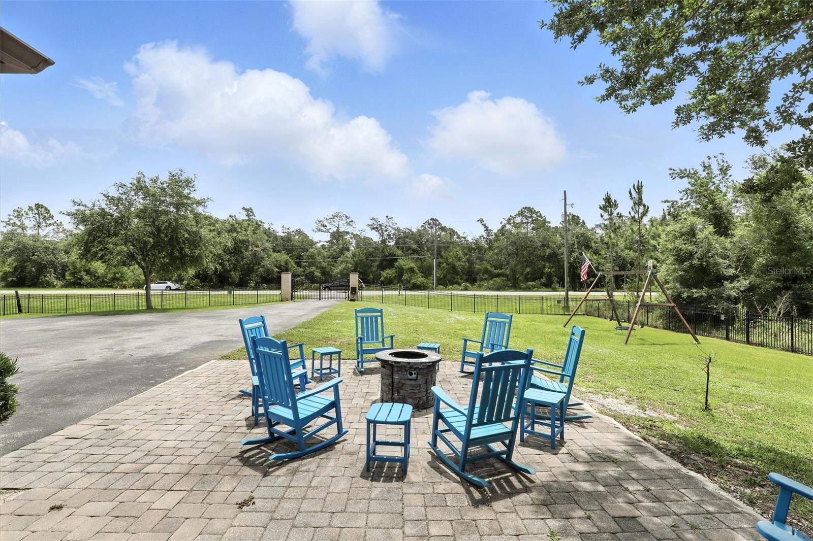 Image 5 of 42 For 6346 Dallas Boulevard
