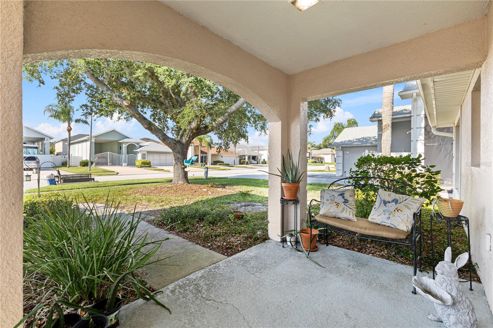 Image 11 of 30 For 16602 Citrus Parkway