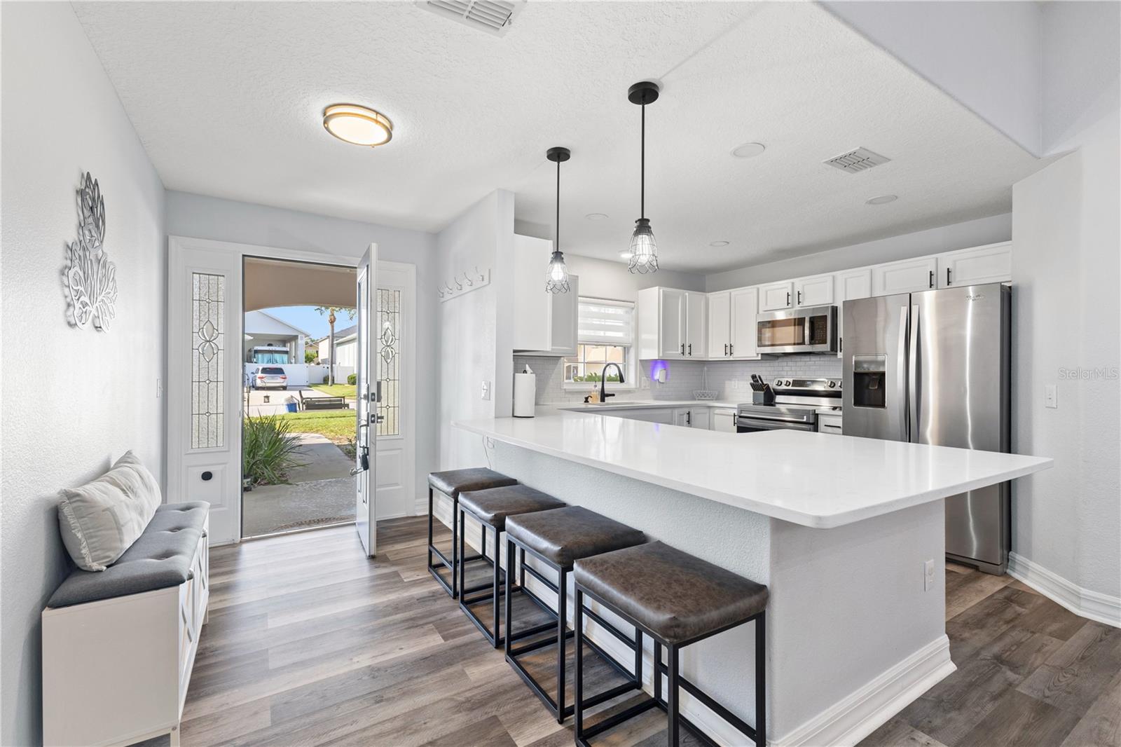 Image 13 of 30 For 16602 Citrus Parkway