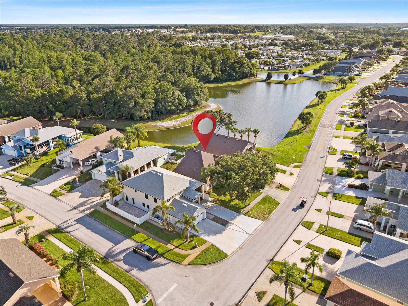 Image 9 of 30 For 16602 Citrus Parkway