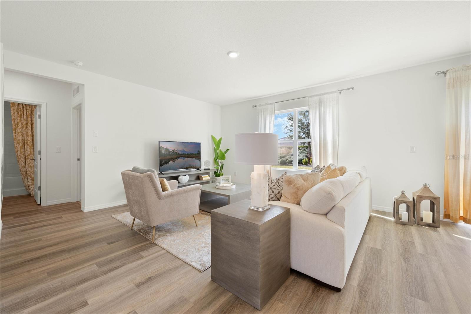 Image 16 of 47 For 3338 Wynwood Forest Drive