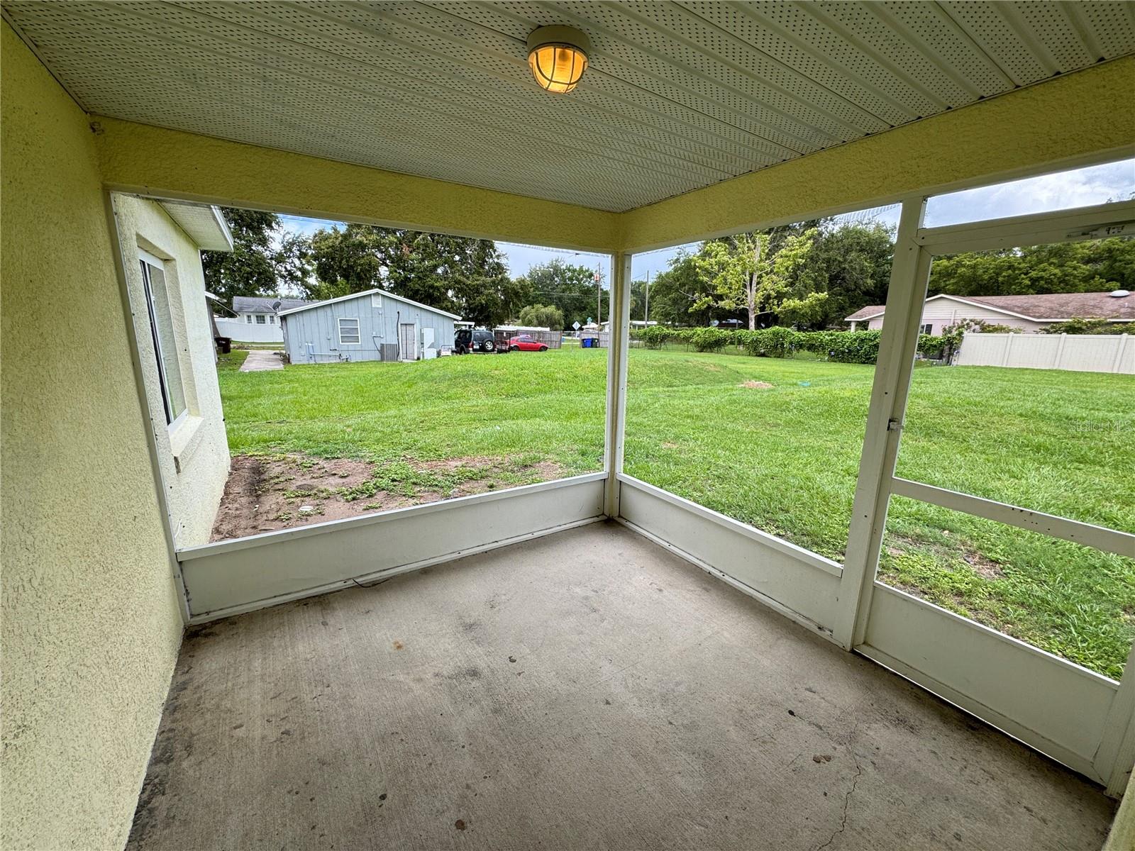 Image 11 of 25 For 815 Eastern Avenue 815