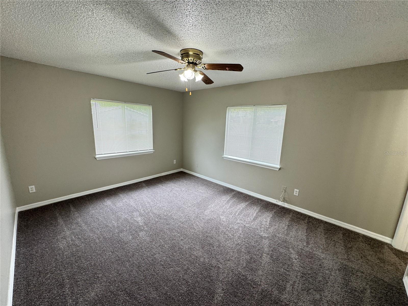 Image 22 of 25 For 815 Eastern Avenue 815