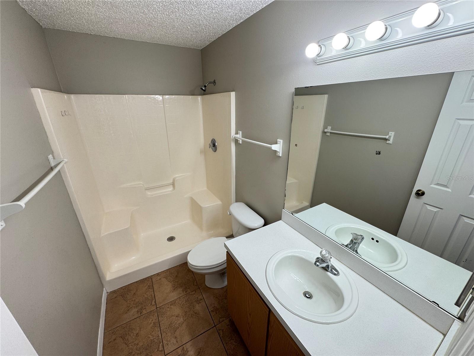 Image 25 of 25 For 815 Eastern Avenue 815