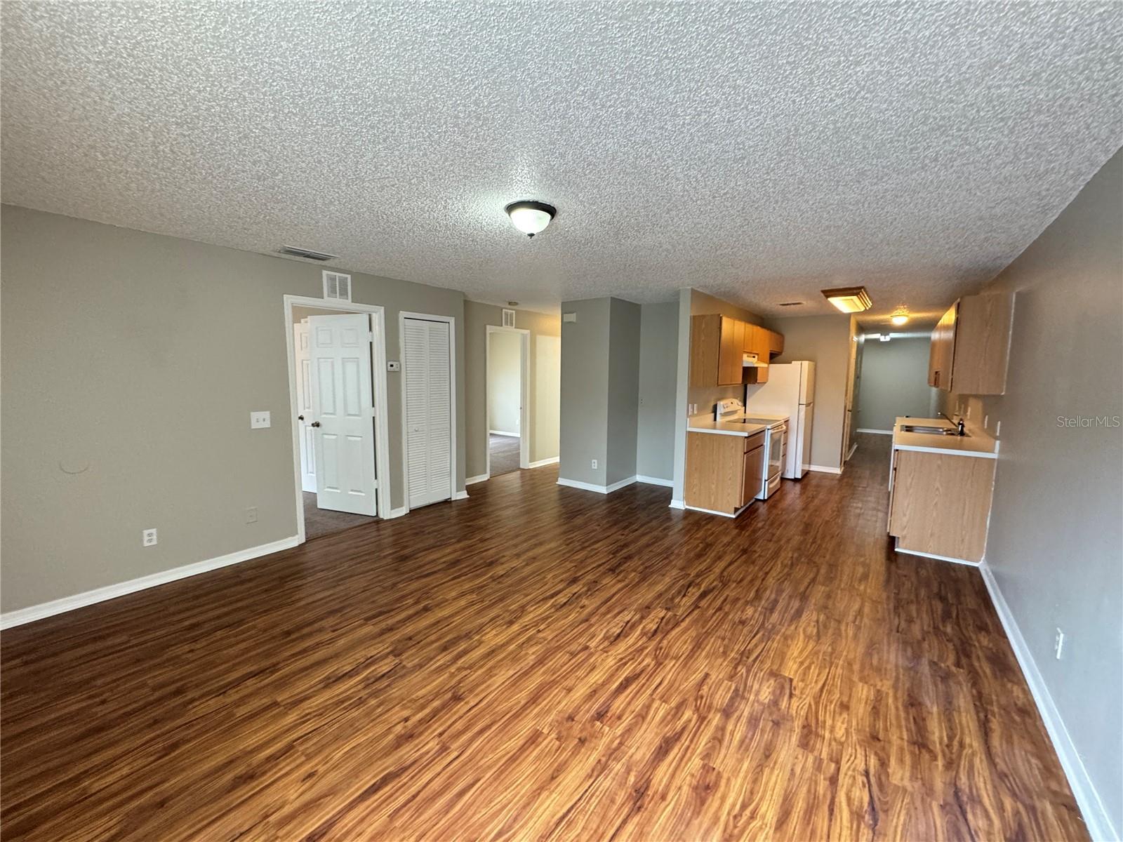 Image 5 of 25 For 815 Eastern Avenue 815