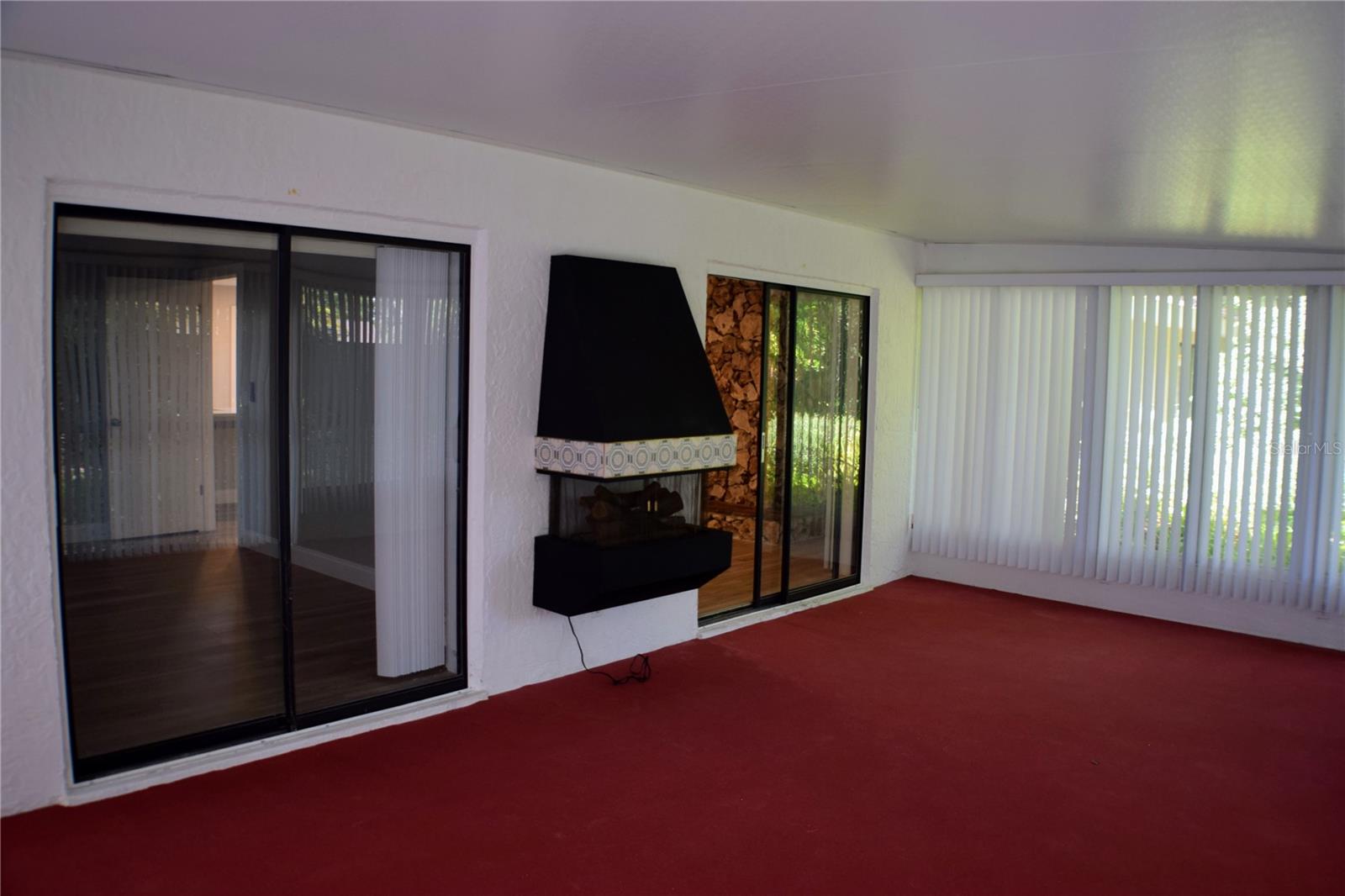 Image 22 of 44 For 1102 Winter Springs Boulevard