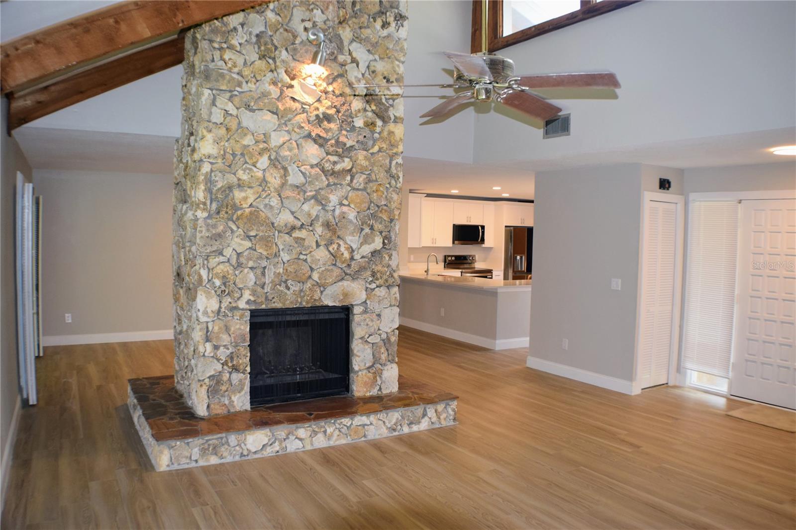 Image 3 of 44 For 1102 Winter Springs Boulevard