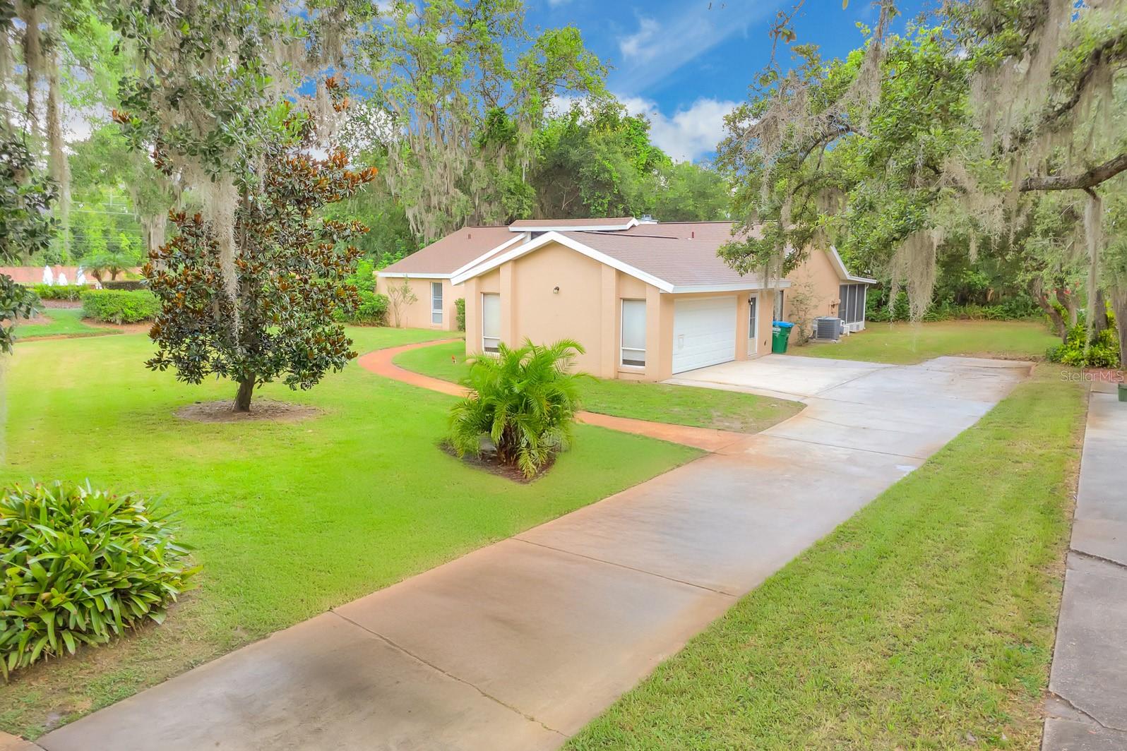 Image 34 of 44 For 1102 Winter Springs Boulevard