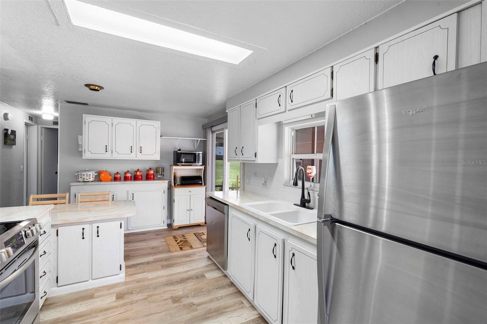 Image 17 of 44 For 4336 Black Oak Lane 60