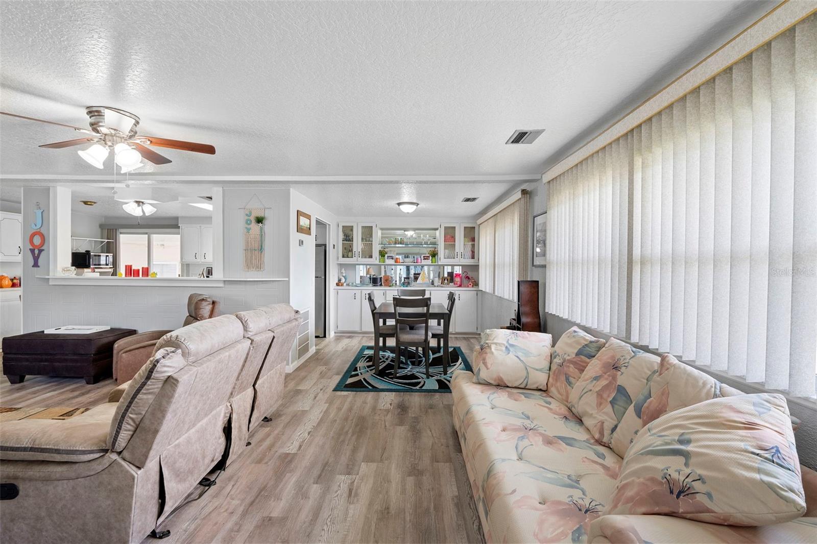 Image 28 of 44 For 4336 Black Oak Lane 60