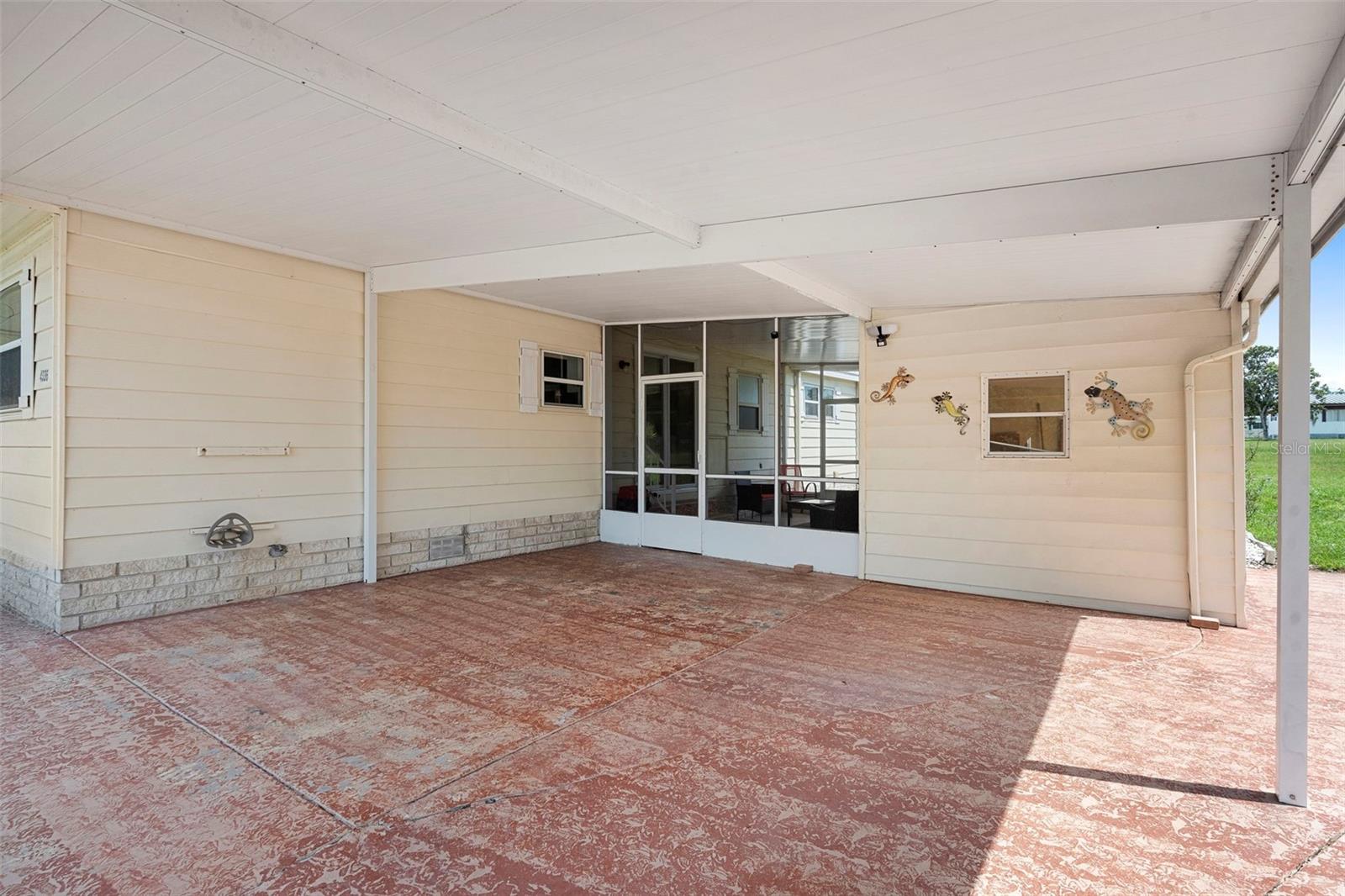 Image 6 of 44 For 4336 Black Oak Lane 60