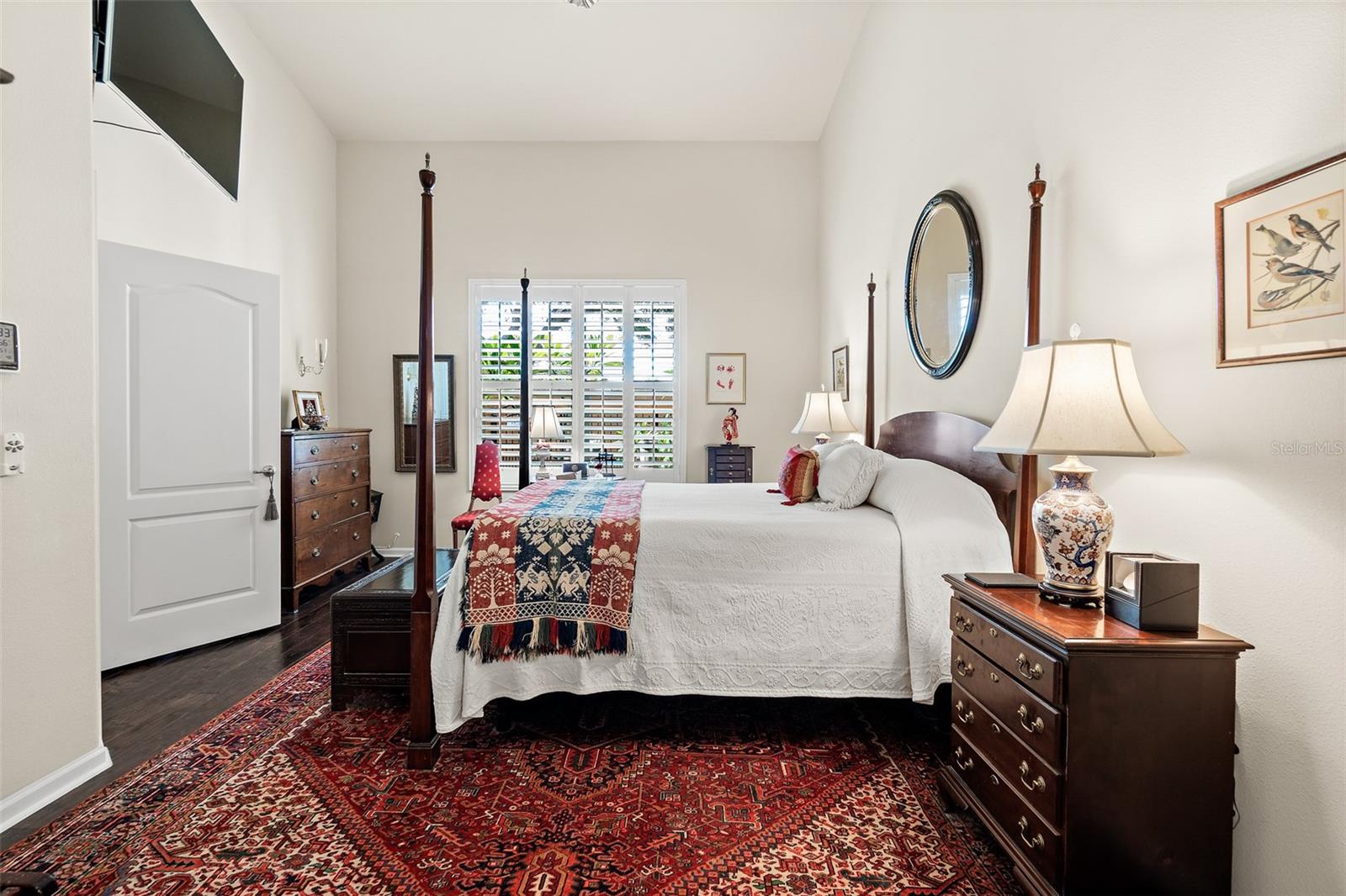 Image 20 of 47 For 117 Montecito Drive