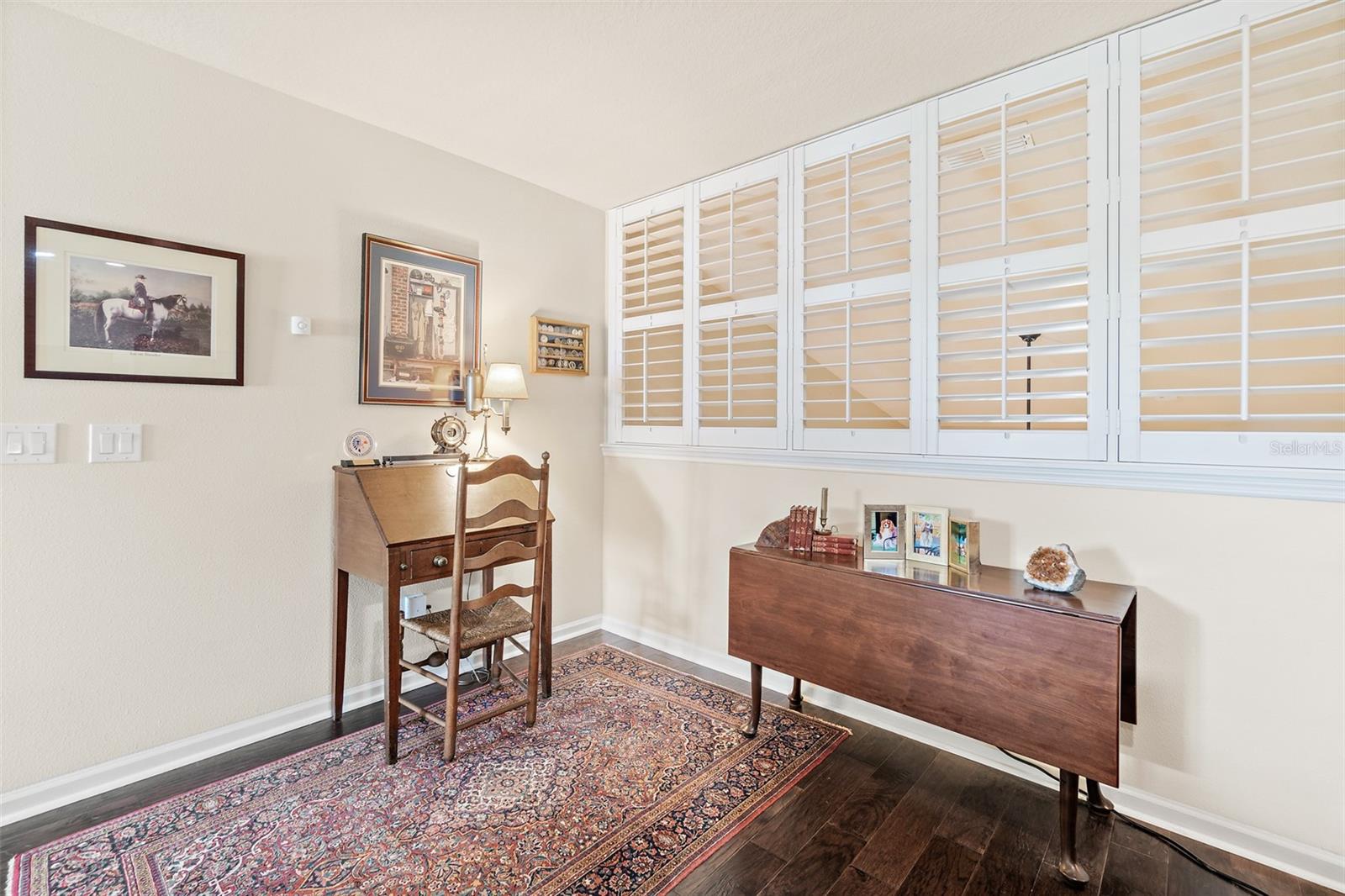 Image 36 of 47 For 117 Montecito Drive