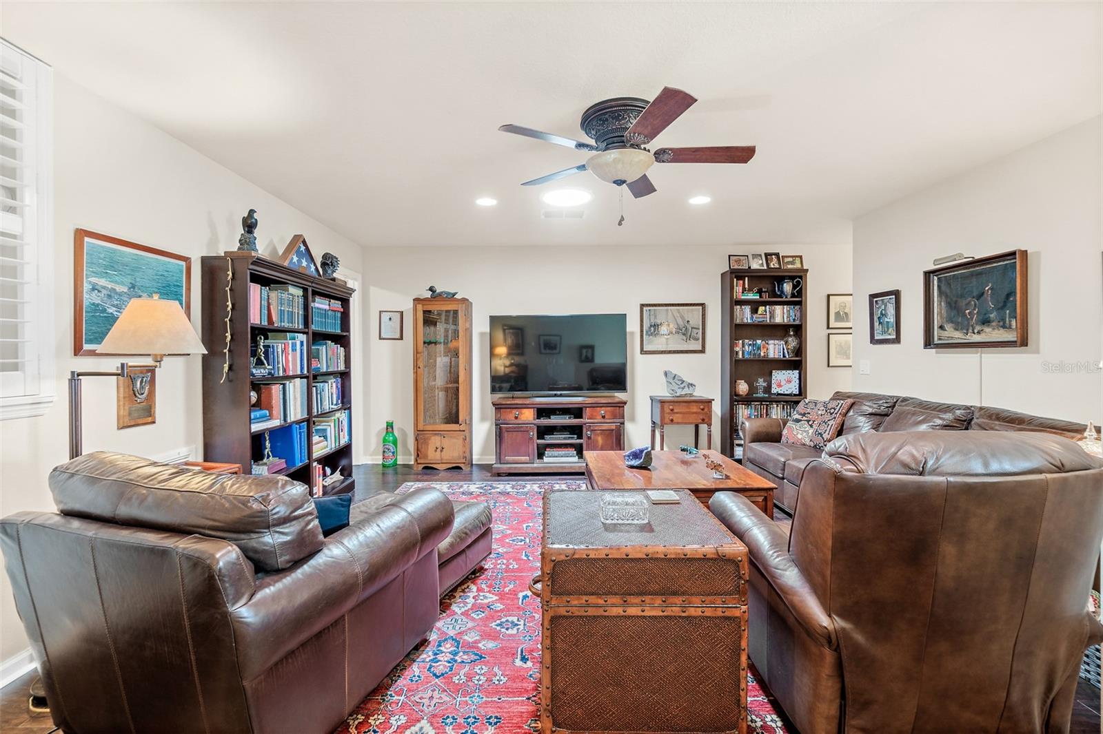 Image 6 of 47 For 117 Montecito Drive