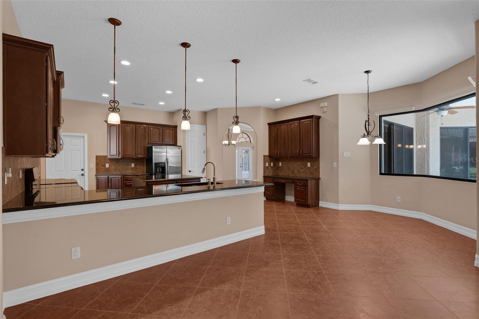 Image 10 of 53 For 3113 Falconhill Drive