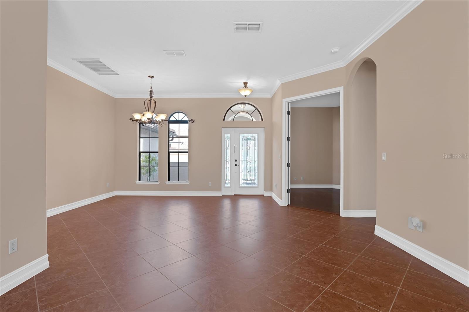 Image 17 of 53 For 3113 Falconhill Drive