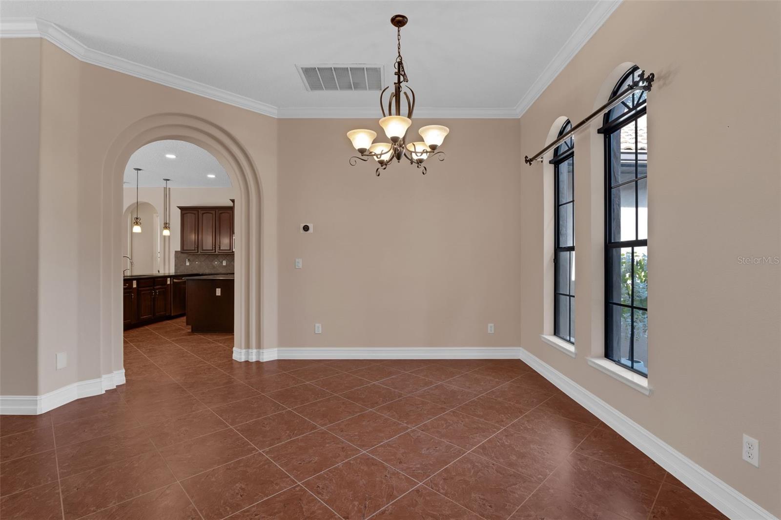Image 18 of 53 For 3113 Falconhill Drive