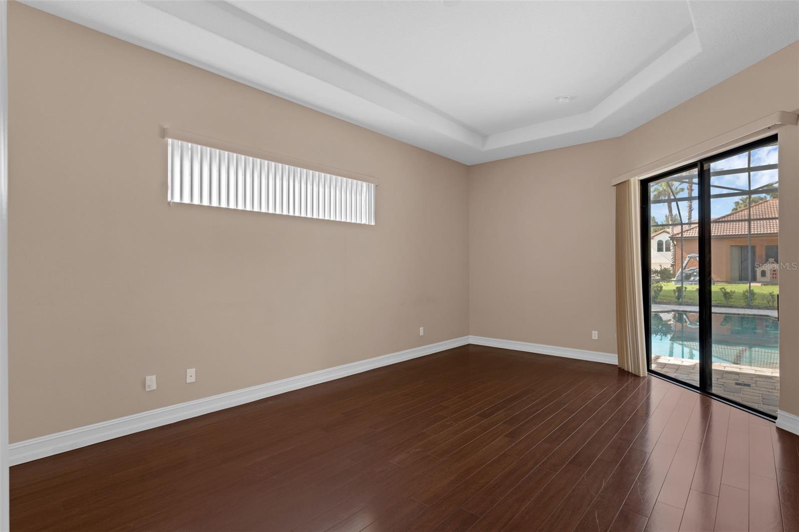 Image 21 of 53 For 3113 Falconhill Drive