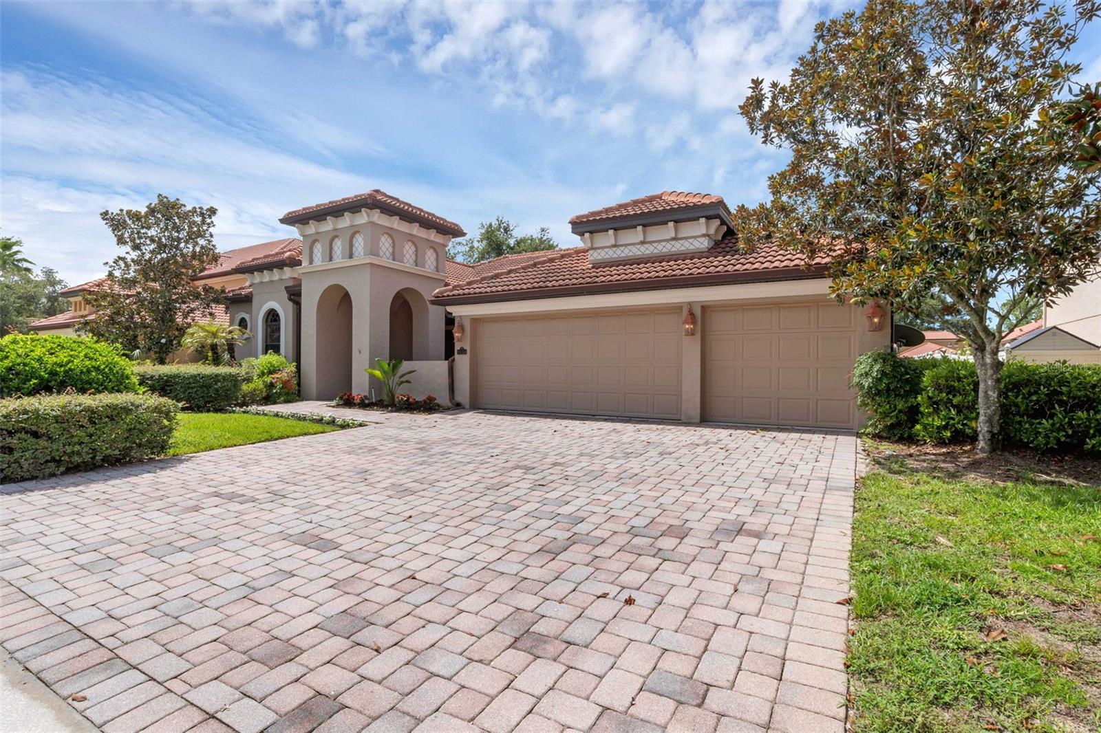 Image 41 of 53 For 3113 Falconhill Drive