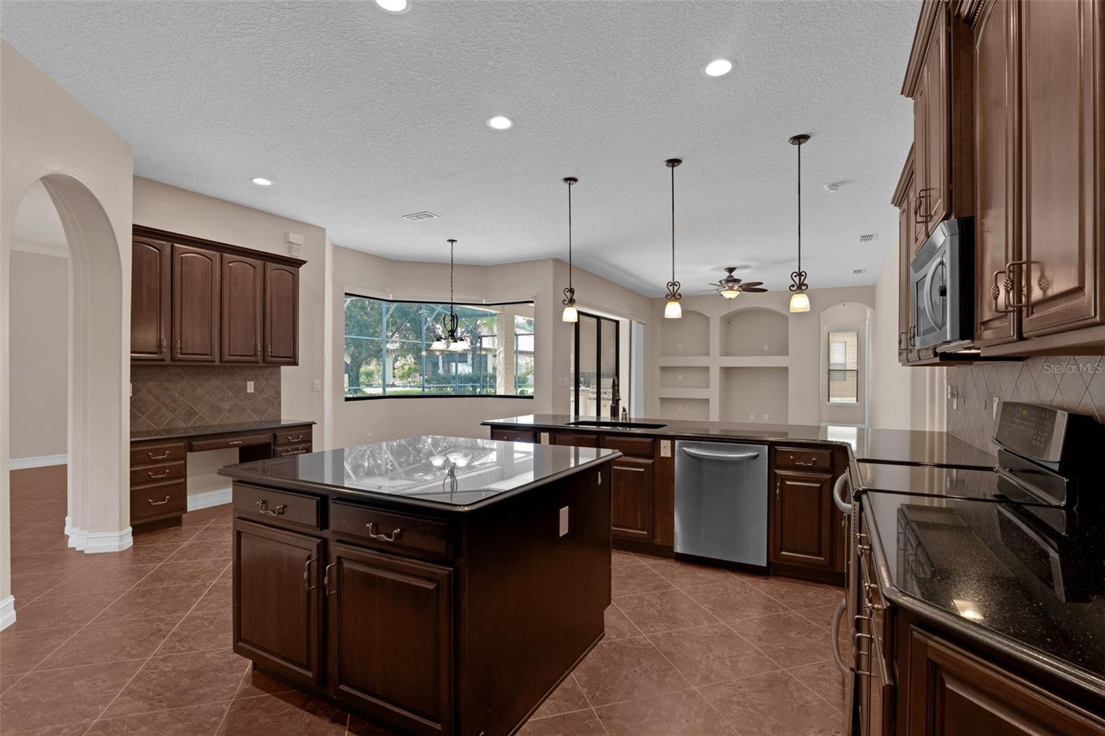 Image 7 of 53 For 3113 Falconhill Drive