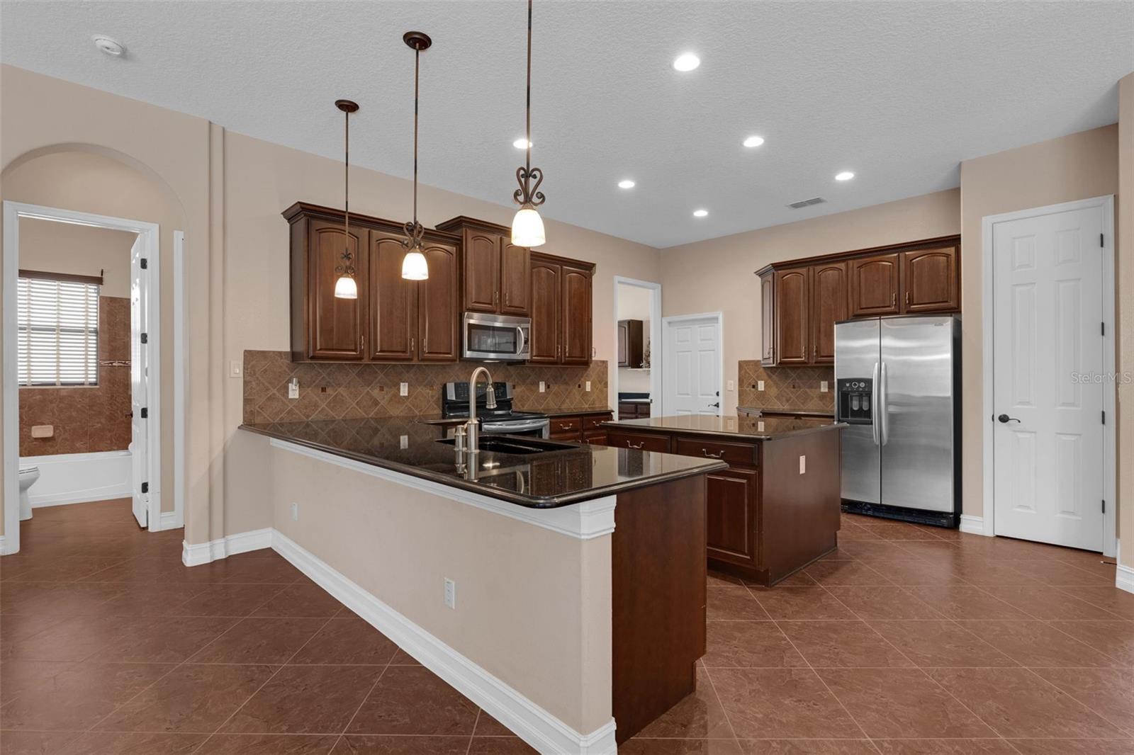 Image 8 of 53 For 3113 Falconhill Drive