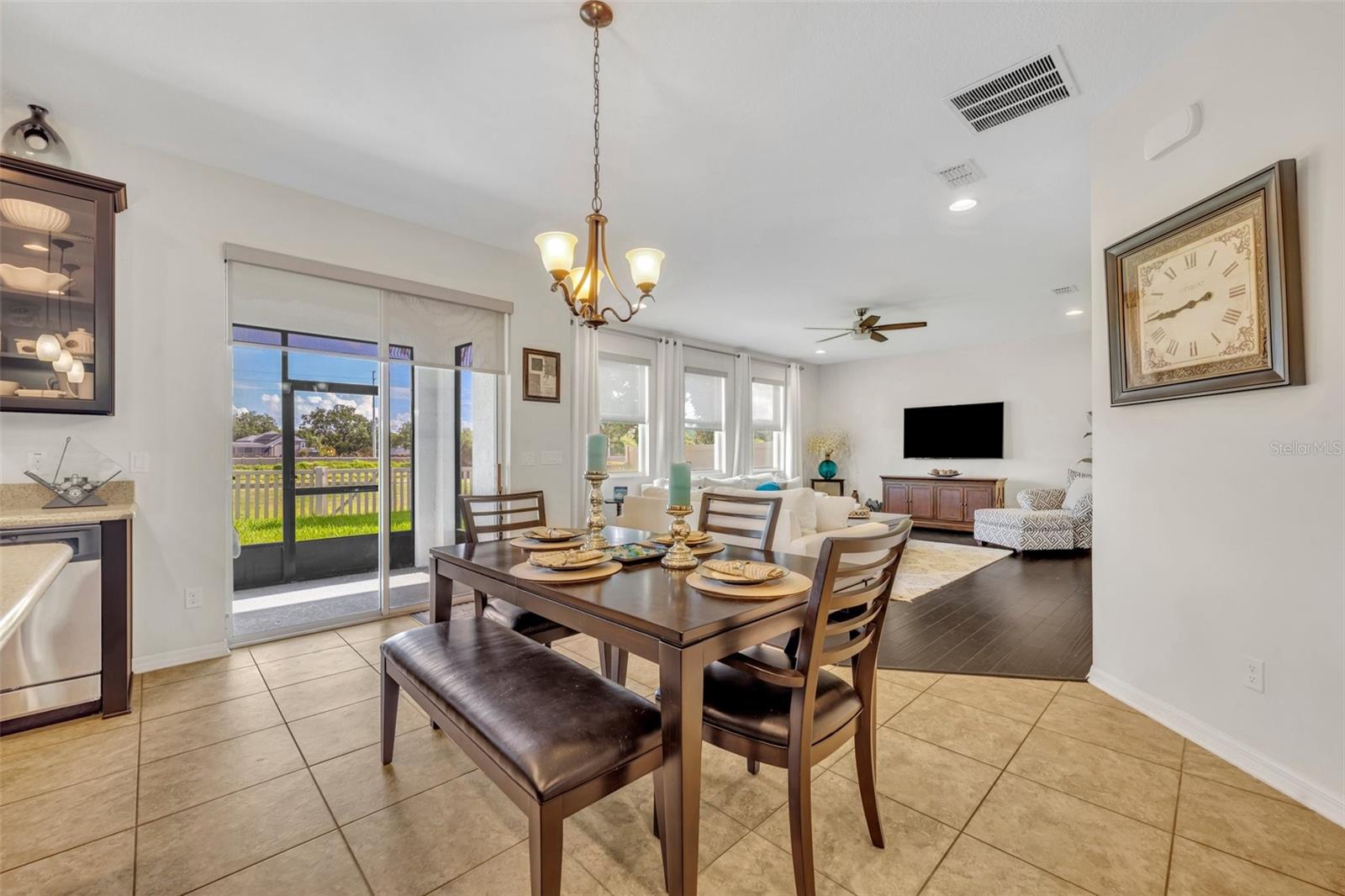 Image 14 of 47 For 7895 Pleasant Pine Circle