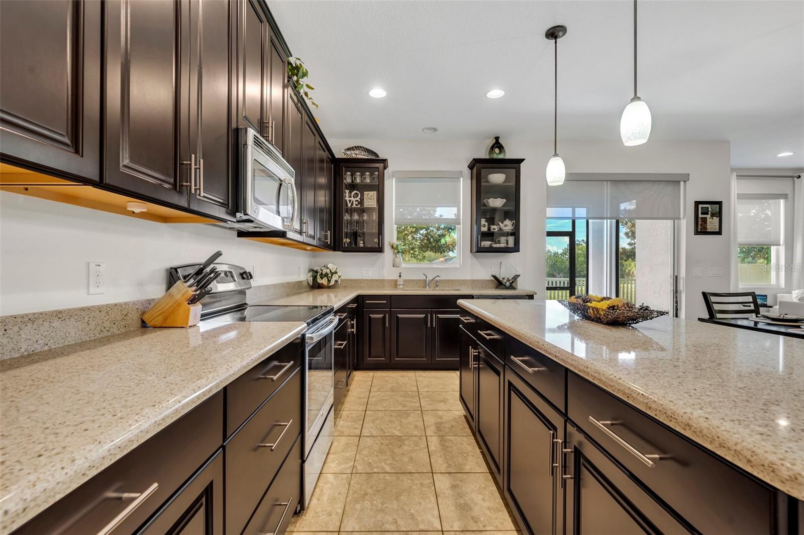 Image 18 of 47 For 7895 Pleasant Pine Circle
