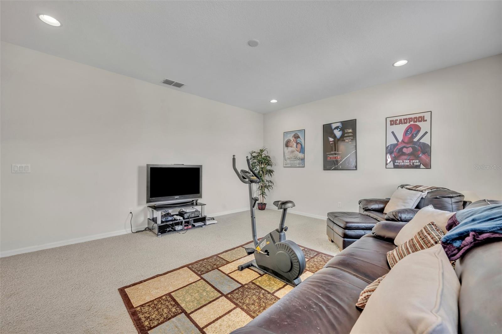 Image 28 of 47 For 7895 Pleasant Pine Circle