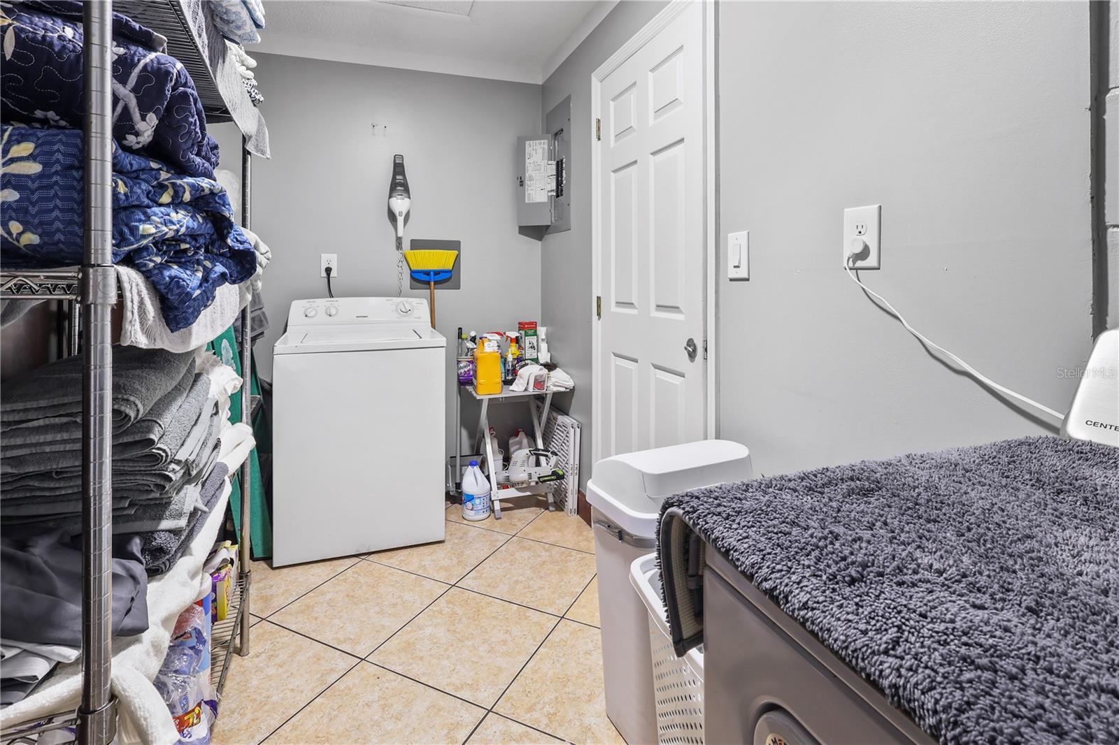 Image 10 of 26 For 4026 Seabridge Drive