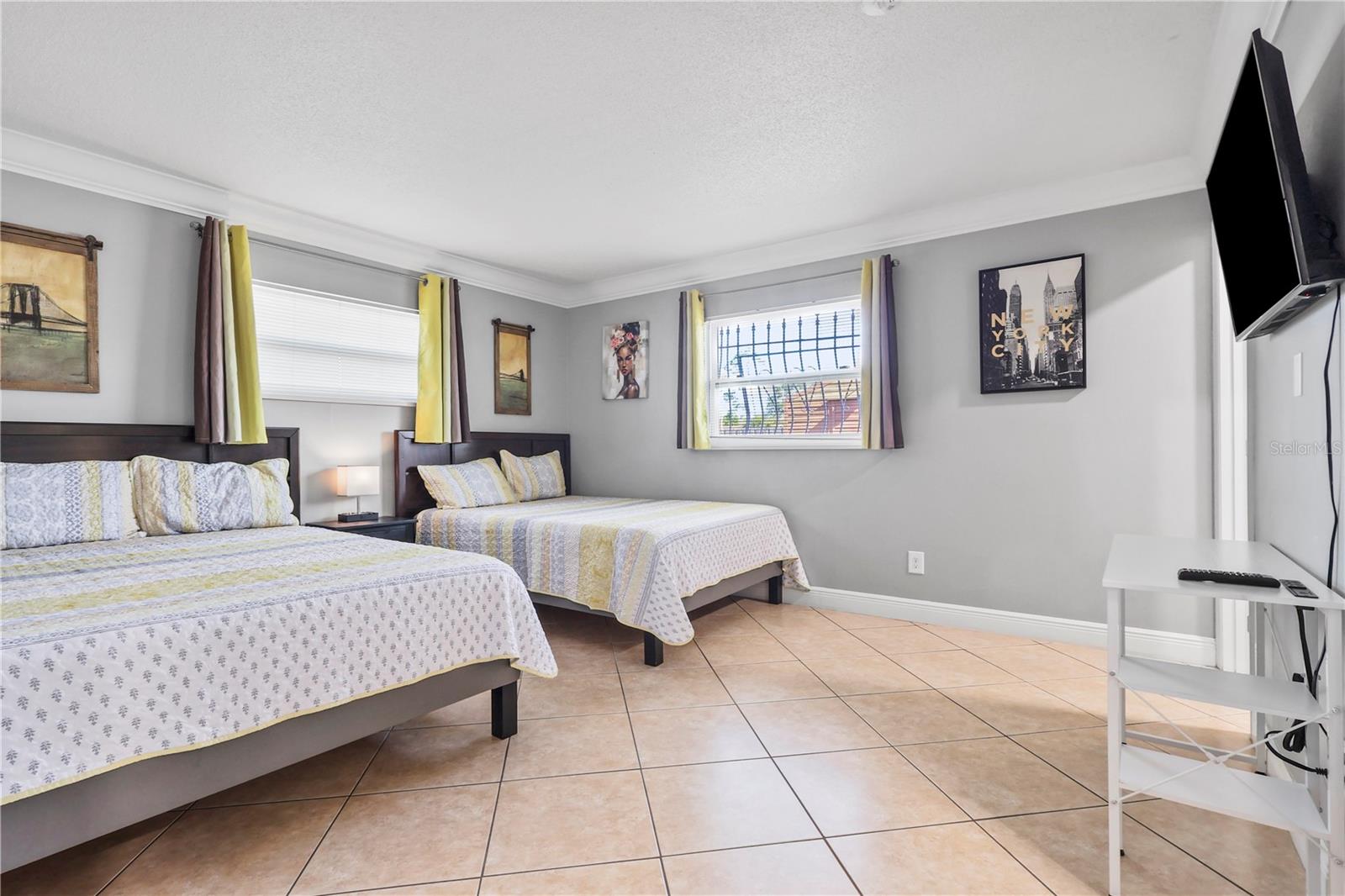 Image 13 of 26 For 4026 Seabridge Drive