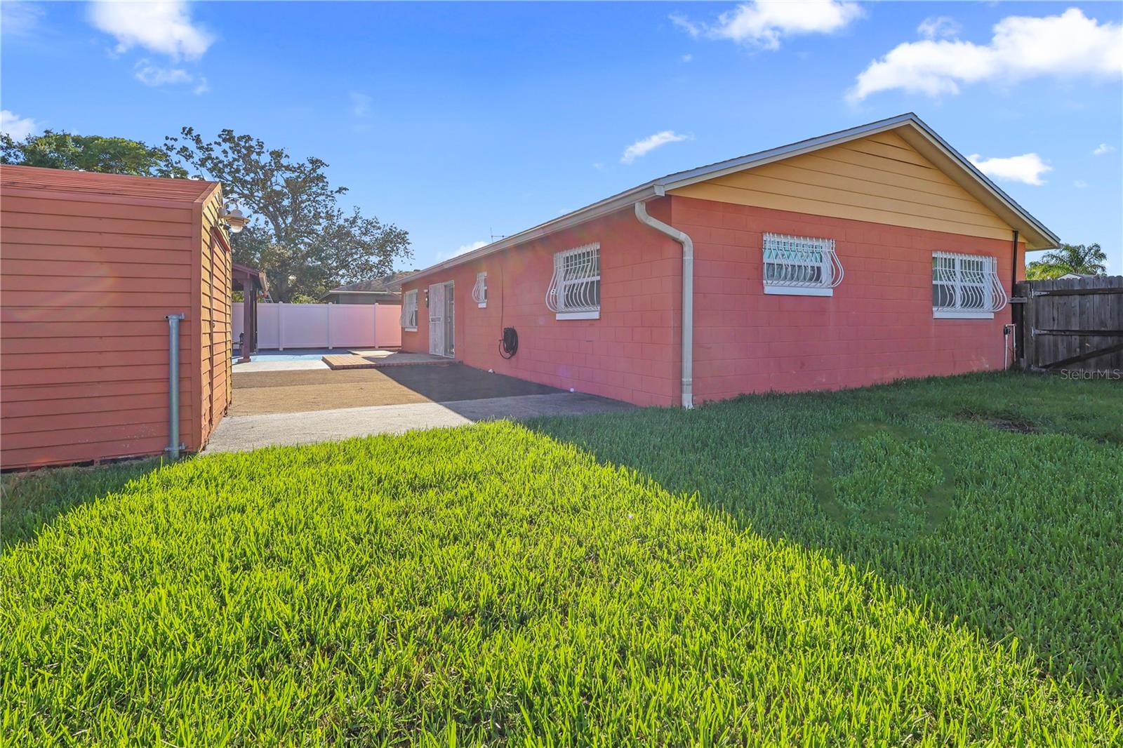 Image 21 of 26 For 4026 Seabridge Drive
