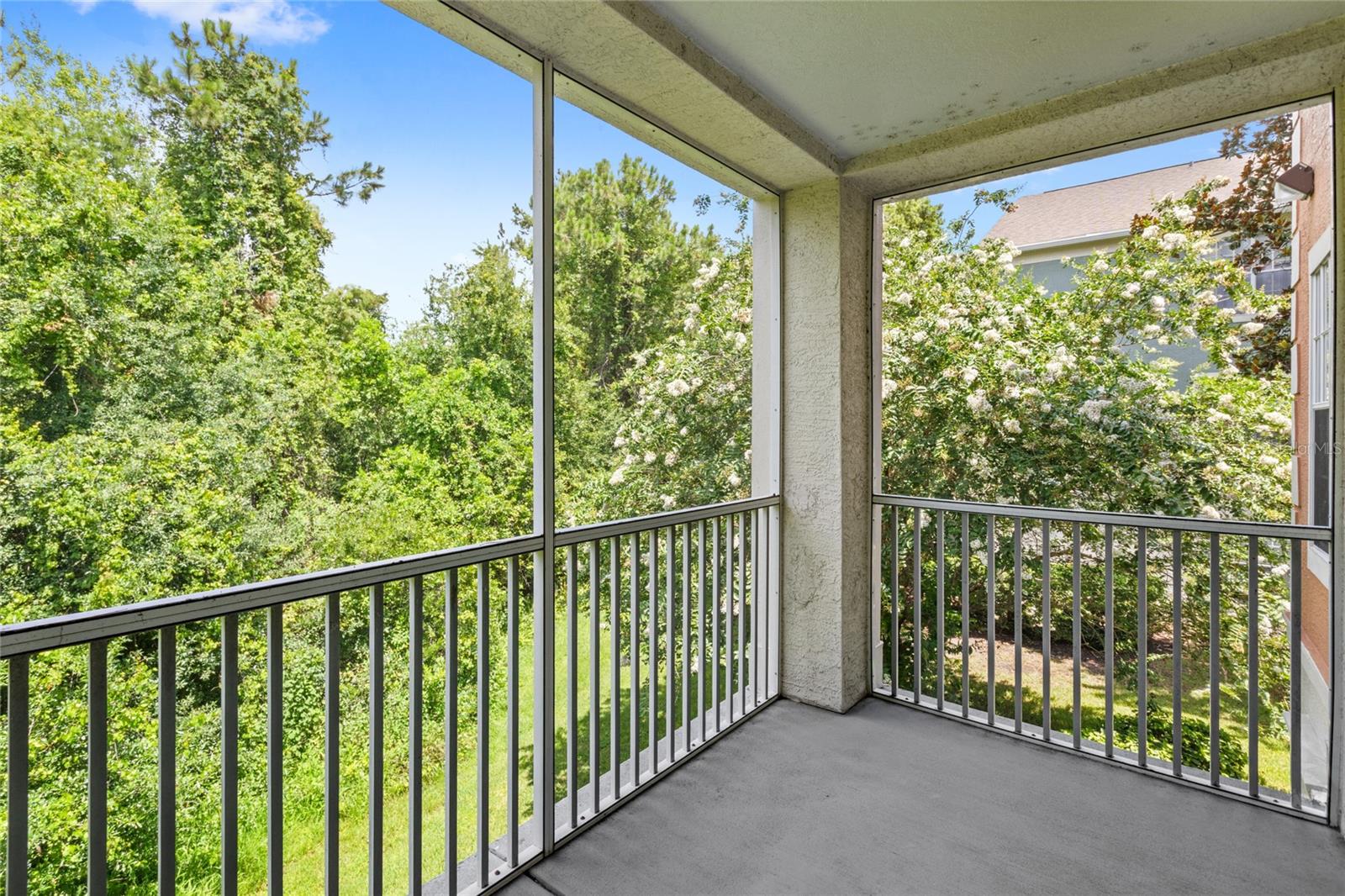 Image 24 of 34 For 12843 Madison Pointe  208