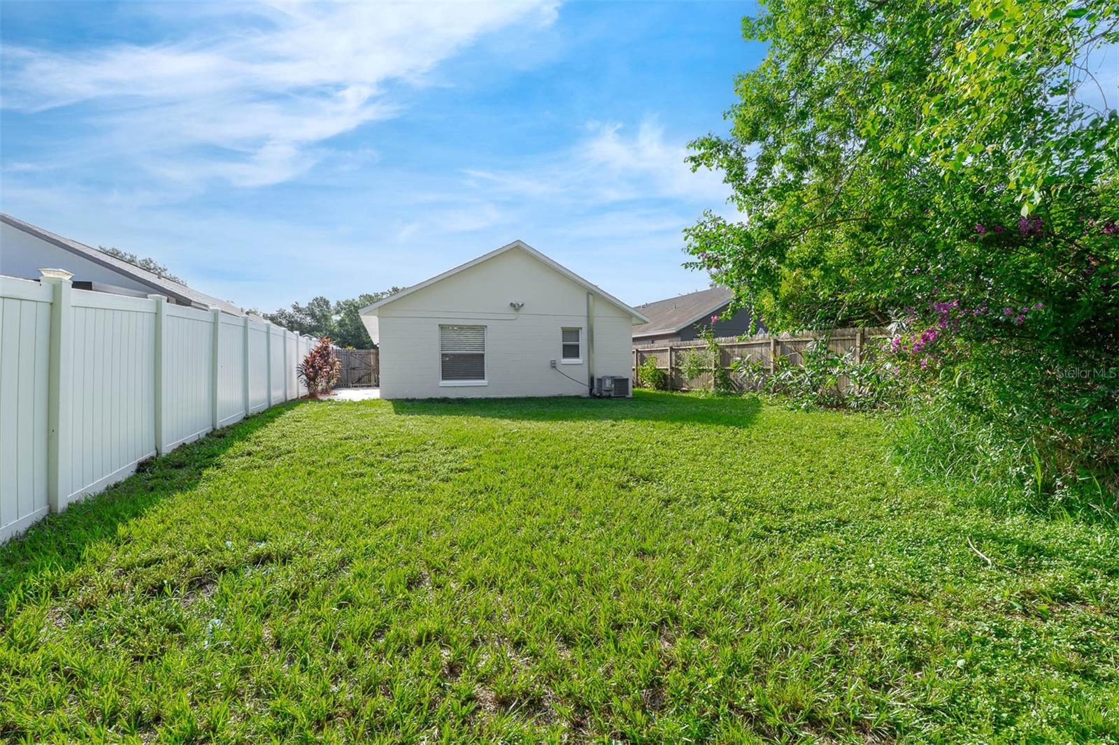 Image 28 of 28 For 9558 Lupine Avenue