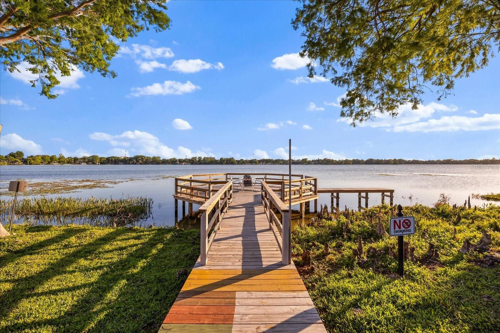Image 26 of 32 For 240 Killarney Bay Court 4